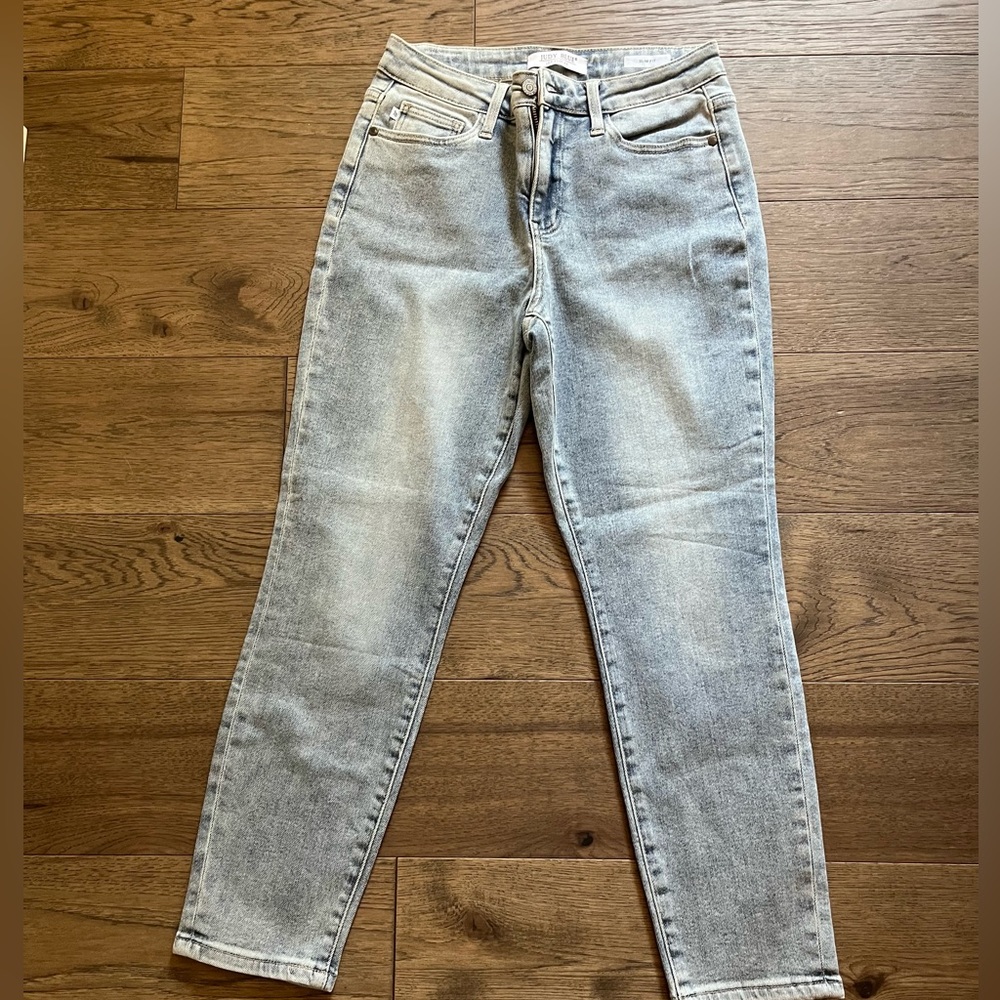 Judy Blue Dionne high rise slim fit Jean size 28 - excellent condition
